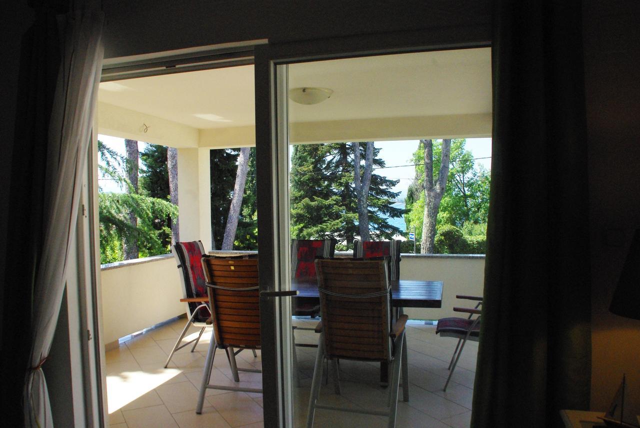 Apartments Atrium Malinska Ngoại thất bức ảnh